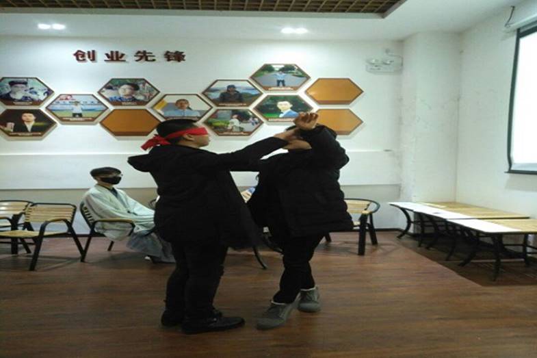 图片2 图片2