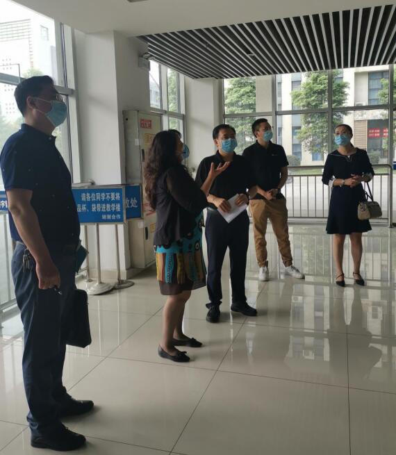 图片2(1).jpg 图片2(1).jpg