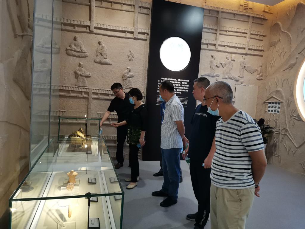 QQ图片20210928171931.jpg