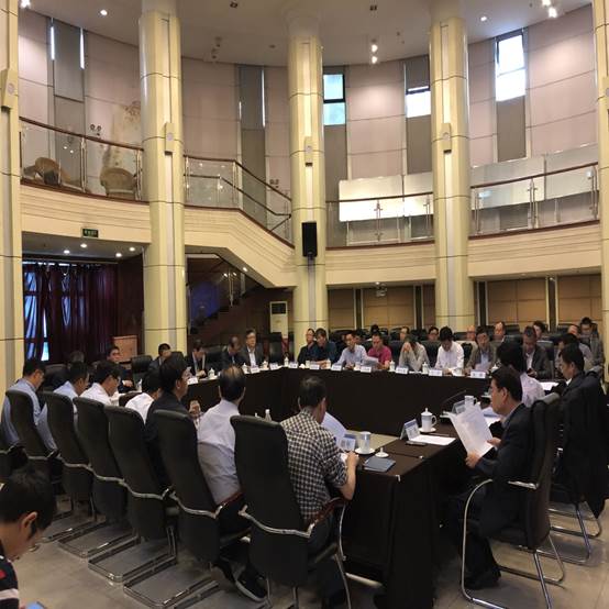会议现场.jpg