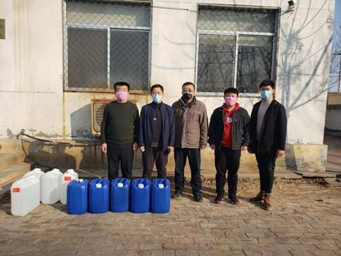 阳信县温店镇:轻伤不下火线 用心用情真服务