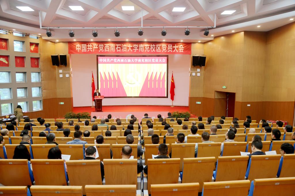 方可书记 (3).JPG